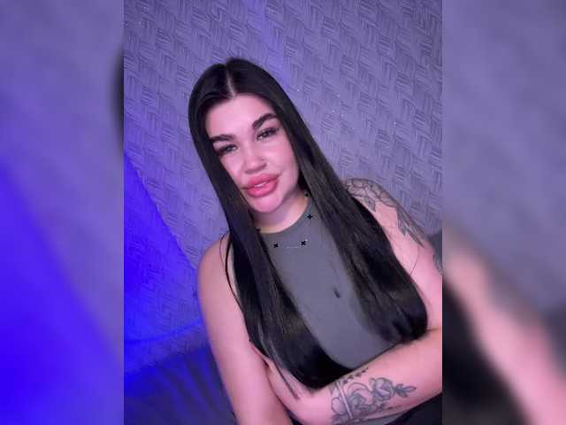 suchka-black-'s BongaCams show and profile