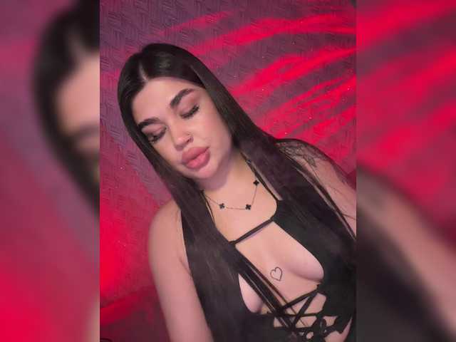 suchka-black-'s BongaCams show and profile