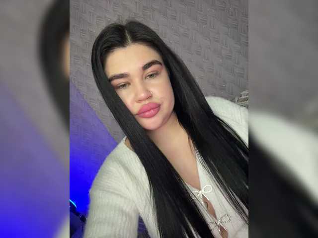 suchka-black-'s BongaCams show and profile