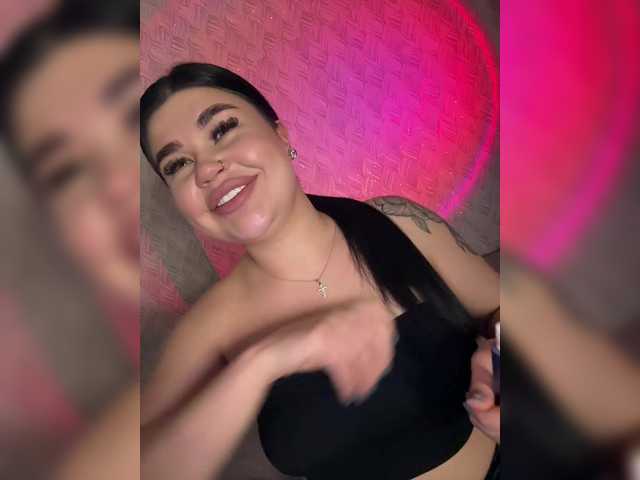 suchka-black-'s BongaCams show and profile