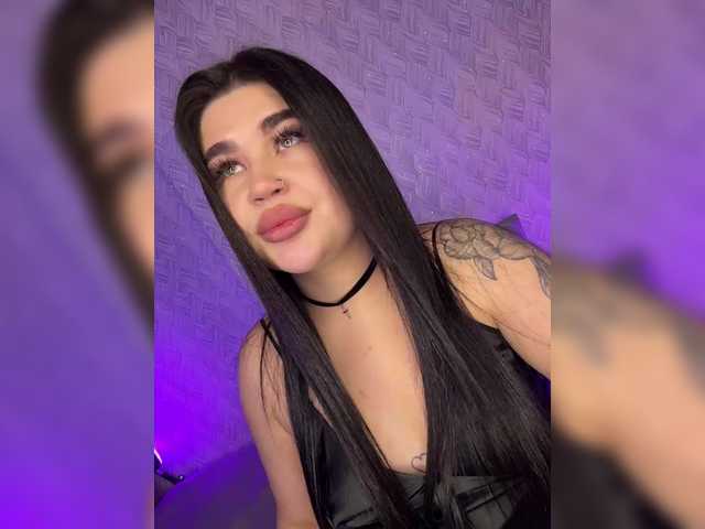 suchka-black-'s BongaCams show and profile