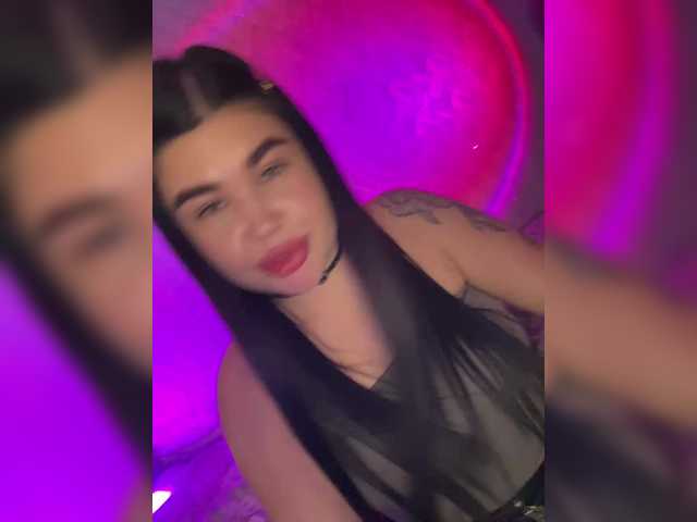 suchka-black-'s BongaCams show and profile