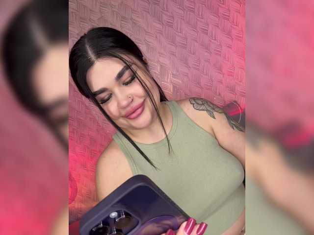 suchka-black-'s BongaCams show and profile