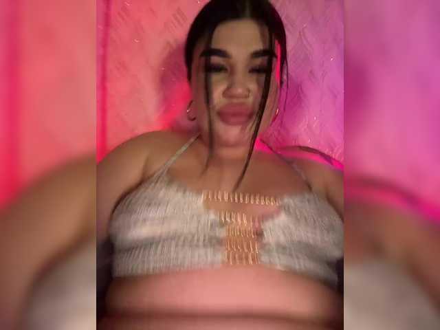 suchka-black-'s BongaCams show and profile