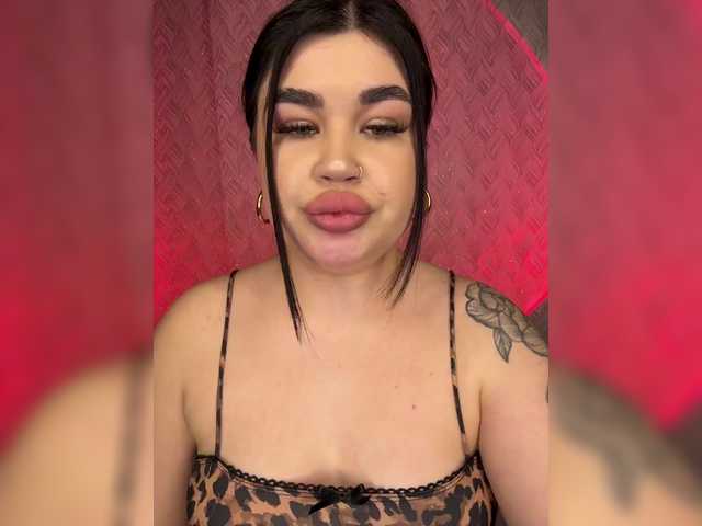 suchka-black-'s BongaCams show and profile