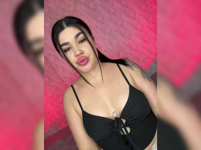 suchka-black-'s BongaCams show and profile