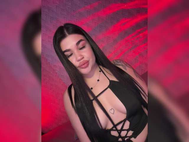 suchka-black-'s BongaCams show and profile