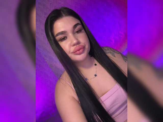 suchka-black-'s BongaCams show and profile