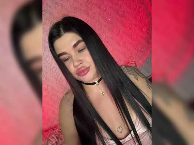 suchka-black-'s BongaCams show and profile