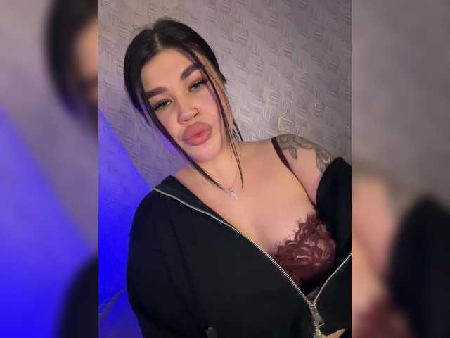 suchka-black-'s BongaCams show and profile