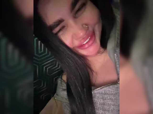 suchka-black-'s BongaCams show and profile