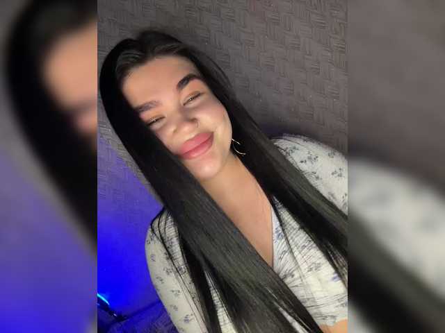 suchka-black- live cam