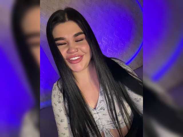 suchka-black-'s BongaCams show and profile