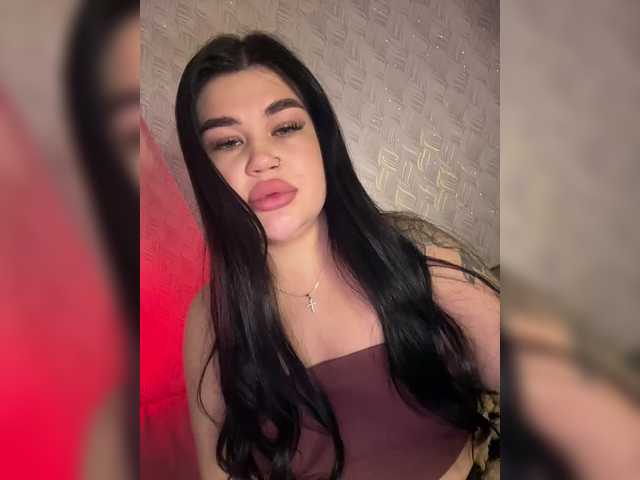 suchka-black-'s BongaCams show and profile