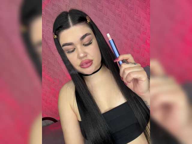 suchka-black-'s BongaCams show and profile