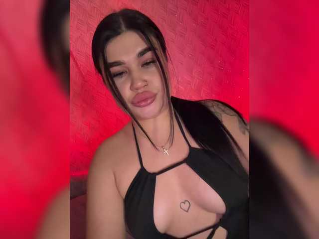 suchka-black-'s BongaCams show and profile