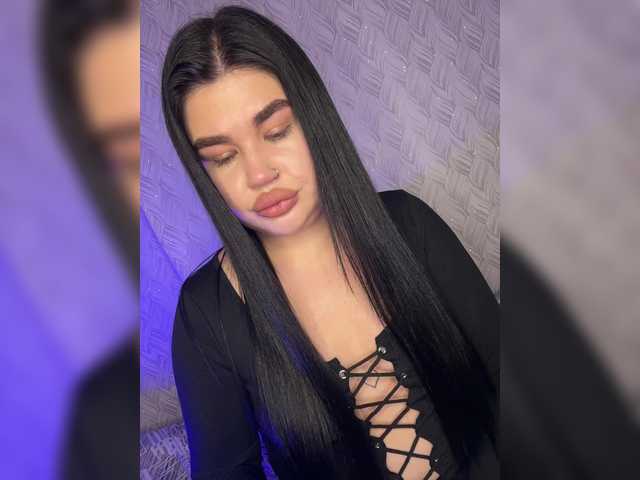 suchka-black-'s BongaCams show and profile