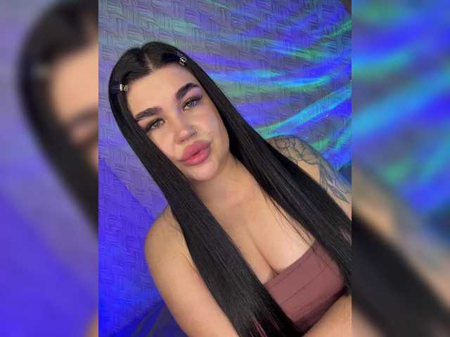 suchka-black-'s BongaCams show and profile