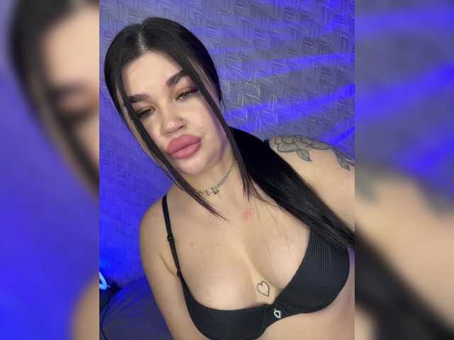 suchka-black-'s BongaCams show and profile