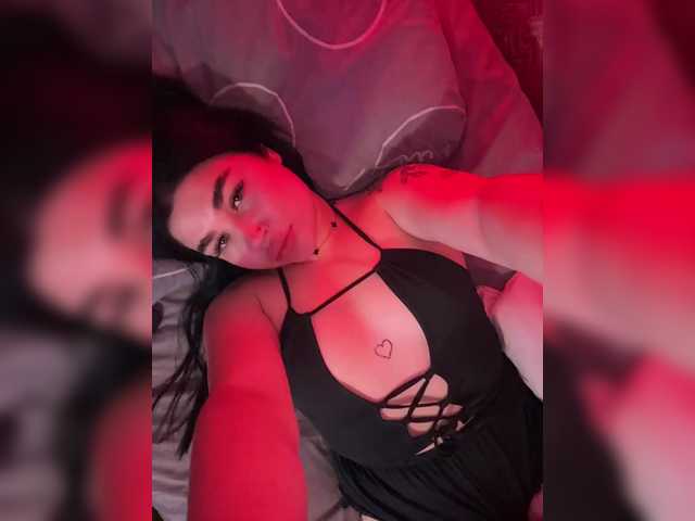 suchka-black-'s BongaCams show and profile