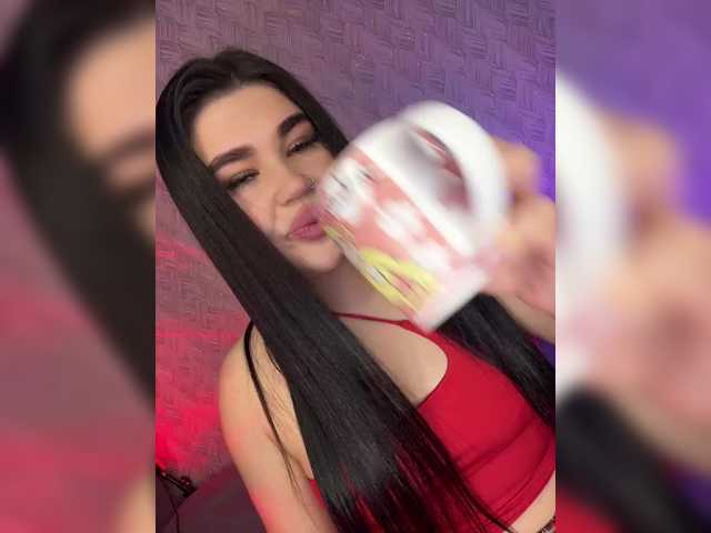 suchka-black- live cam