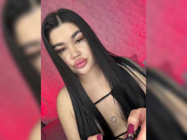 suchka-black-'s BongaCams show and profile