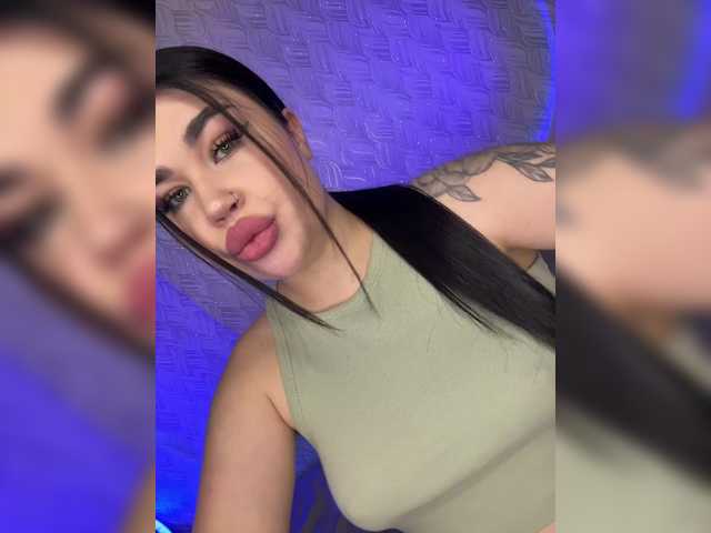 suchka-black-'s BongaCams show and profile