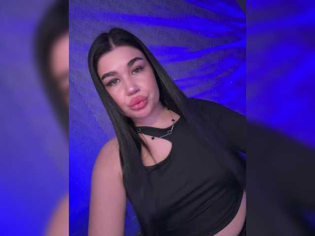 suchka-black-'s BongaCams show and profile