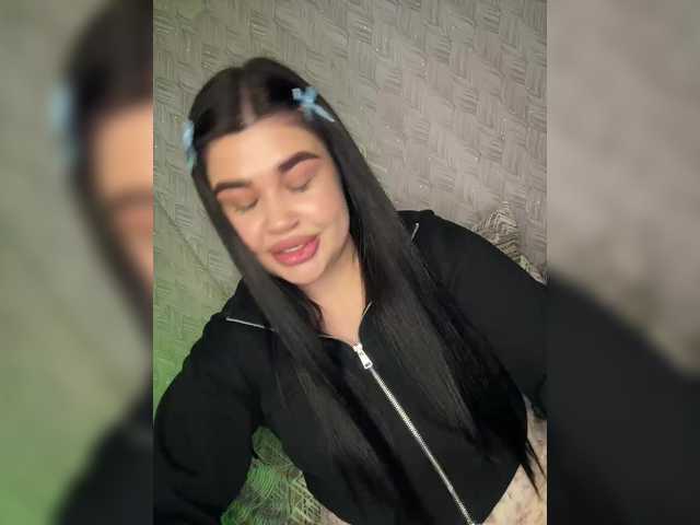 suchka-black-'s BongaCams show and profile