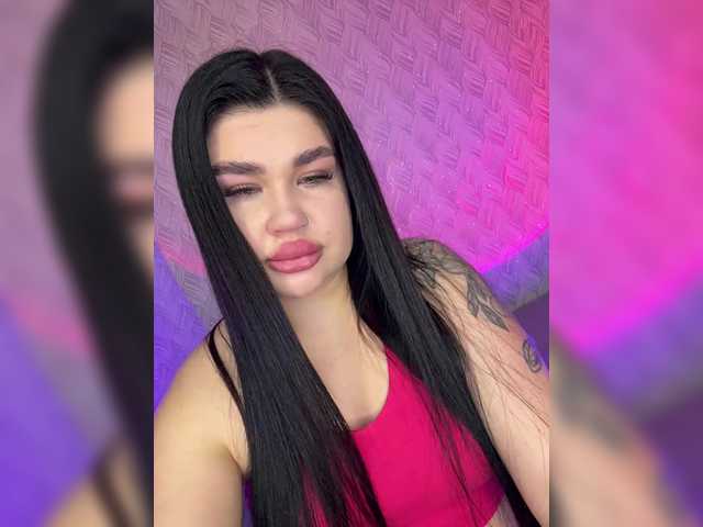 suchka-black-'s BongaCams show and profile