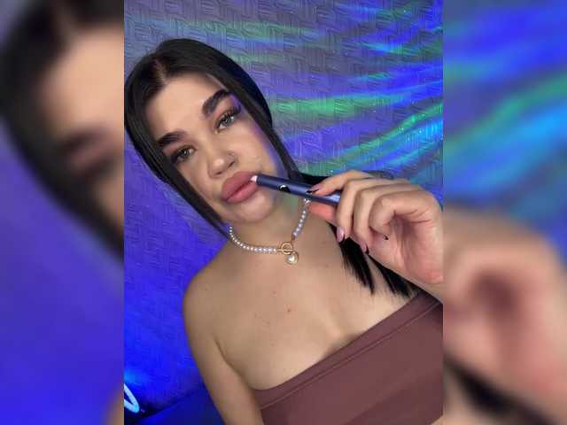 suchka-black-'s BongaCams show and profile