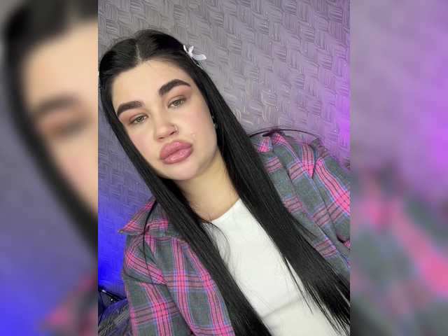 suchka-black-'s BongaCams show and profile