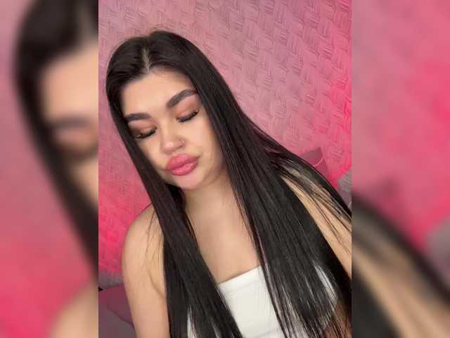 suchka-black-'s BongaCams show and profile