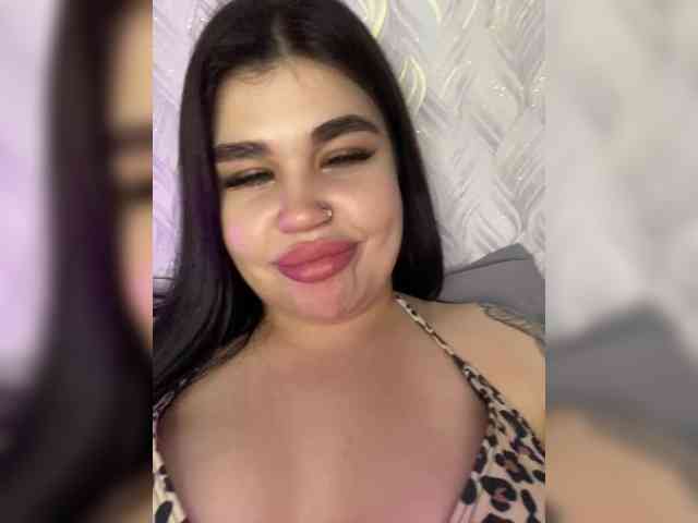 suchka-black- webcam