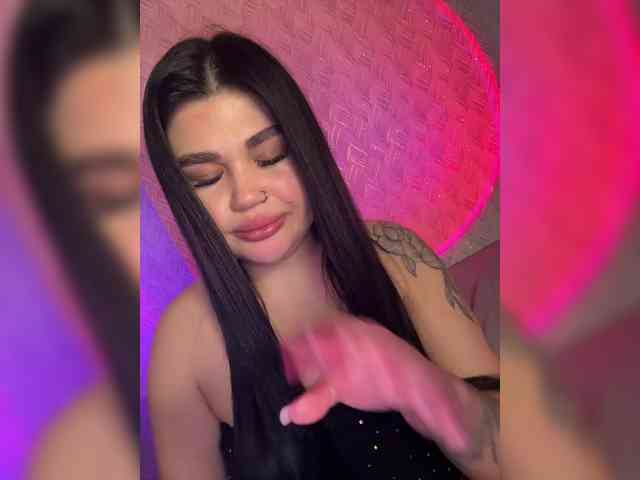 suchka-black- webcam