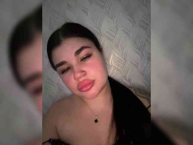 suchka-black- webcam