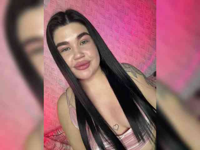 suchka-black- webcam