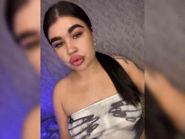 suchka-black- webcam