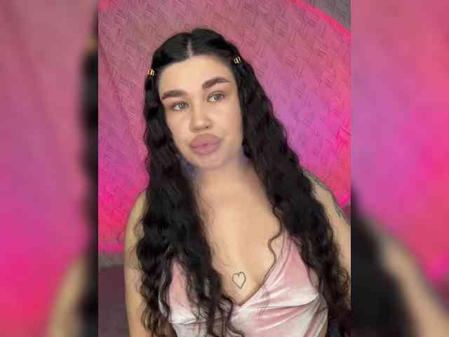 suchka-black- webcam