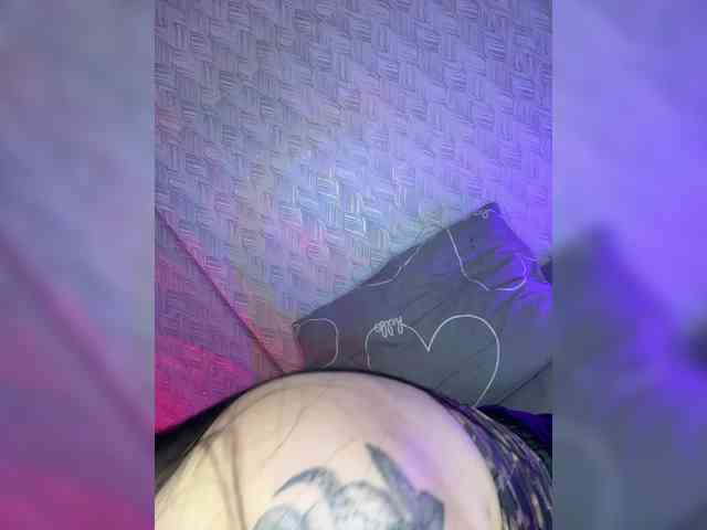 suchka-black- webcam