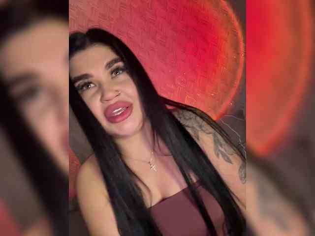 suchka-black- webcam