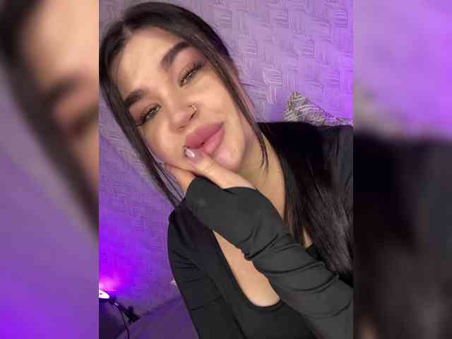 suchka-black- Live Webcam on BongaCams