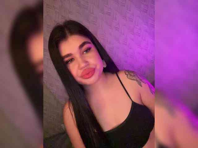 suchka-black- webcam
