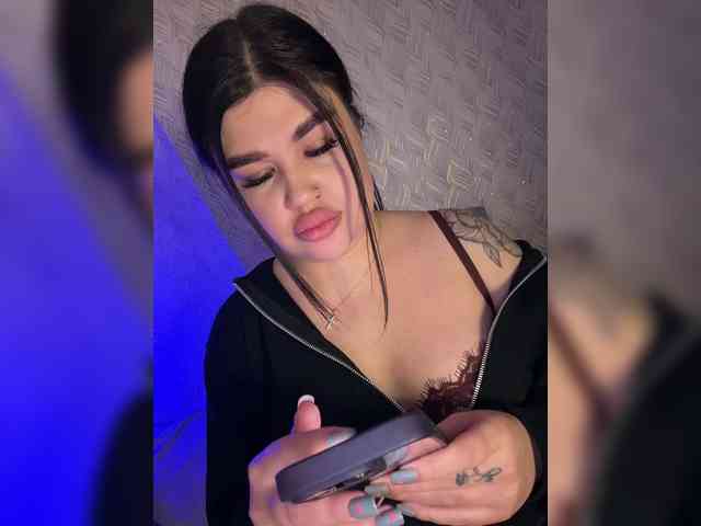 suchka-black- webcam