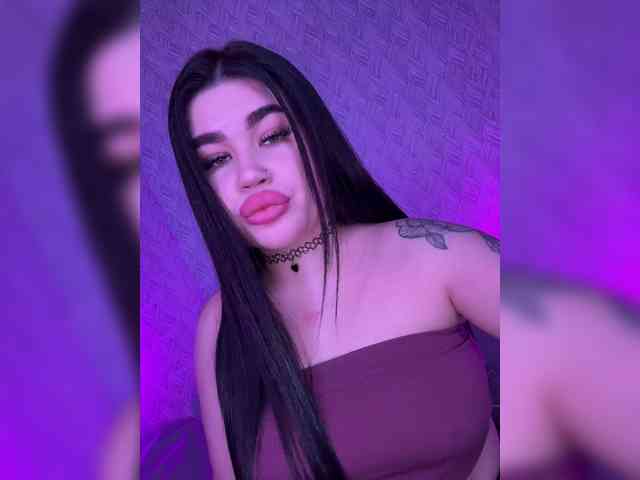 suchka-black- webcam