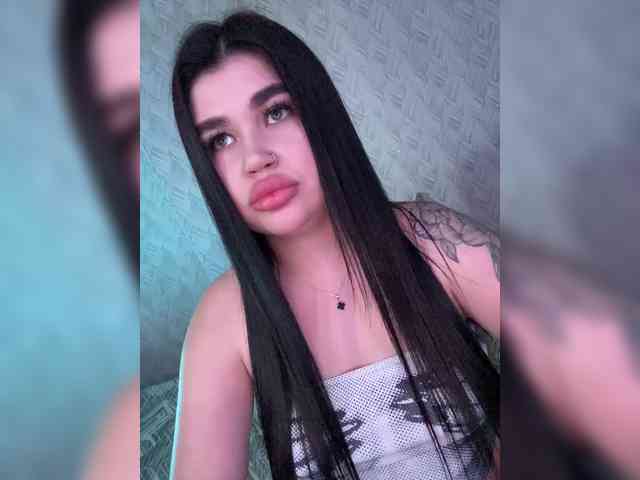suchka-black- webcam