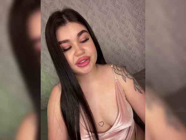 suchka-black- webcam