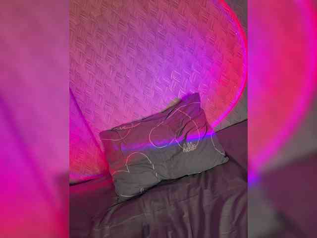 suchka-black- webcam