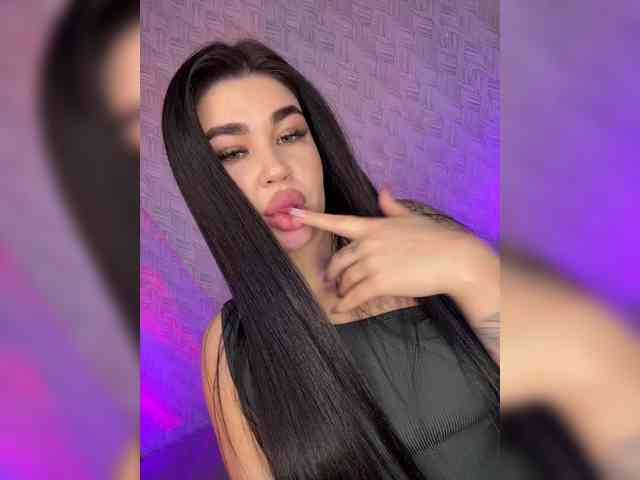 suchka-black- webcam