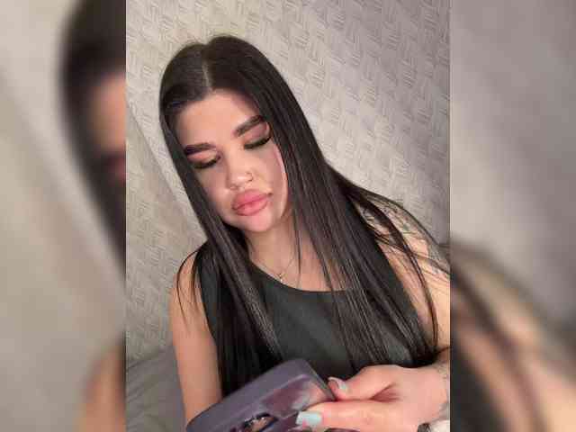 suchka-black- webcam